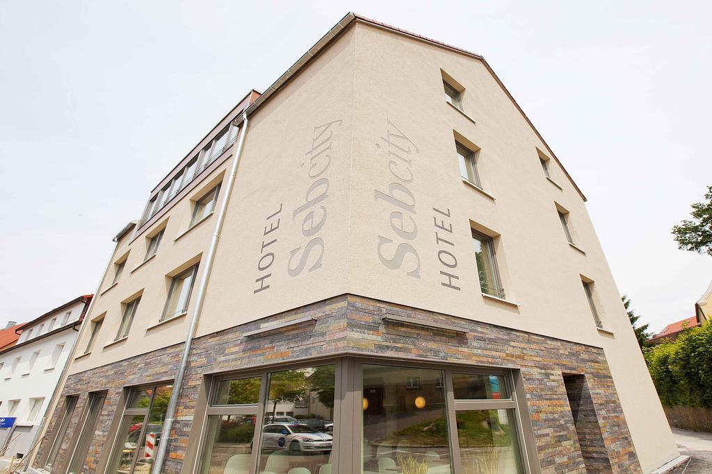 Sebcity Hotel Ellwangen Extérieur photo